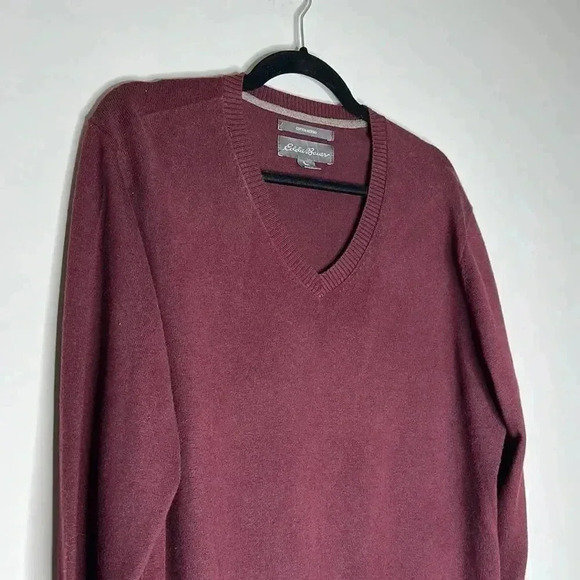 Eddie Bauer V- Neck Burgundy Sweater - Picture 4 of 8